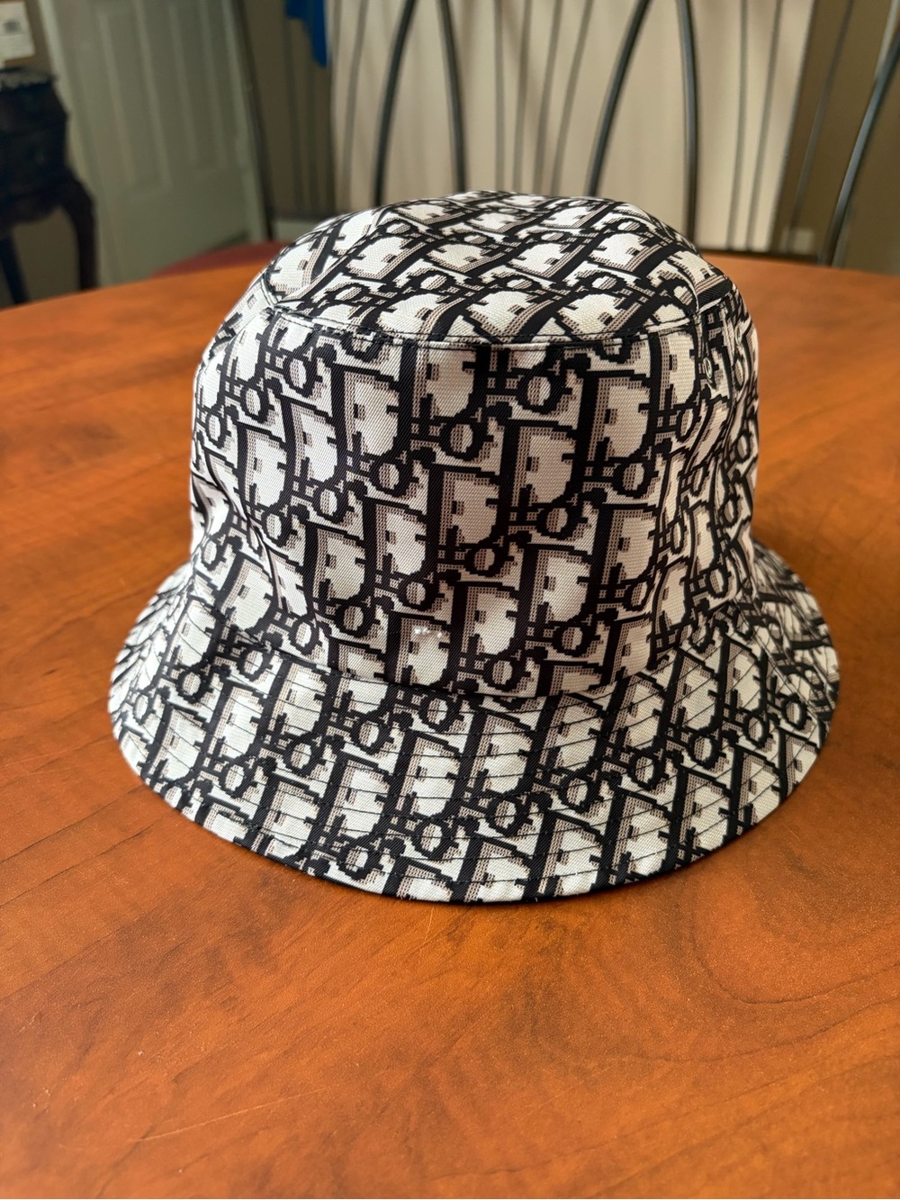 Christian Dior reversible bucket hat unisex